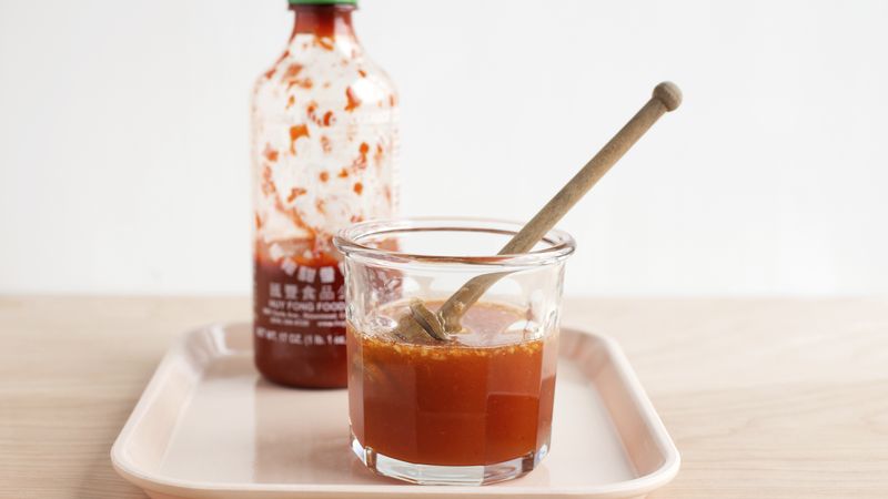 Easy Honey-Sriracha Ham Glaze