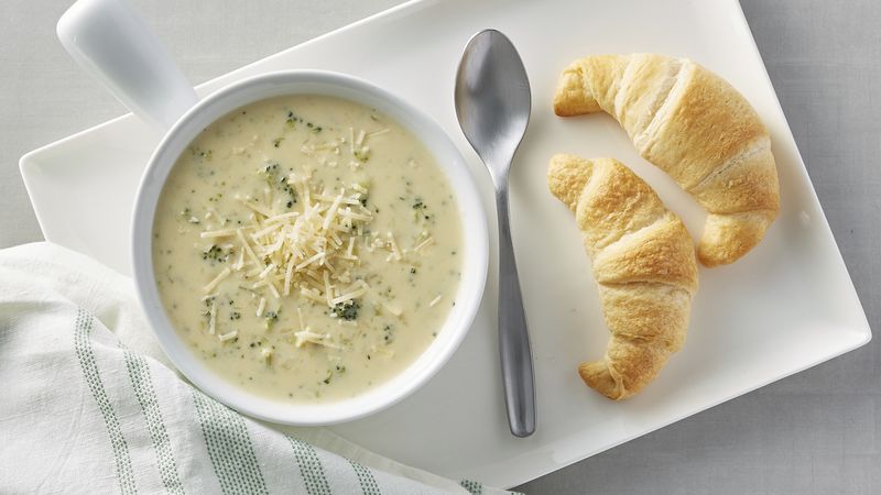 Slow Cooker Three-Cheese Broccoli Soup