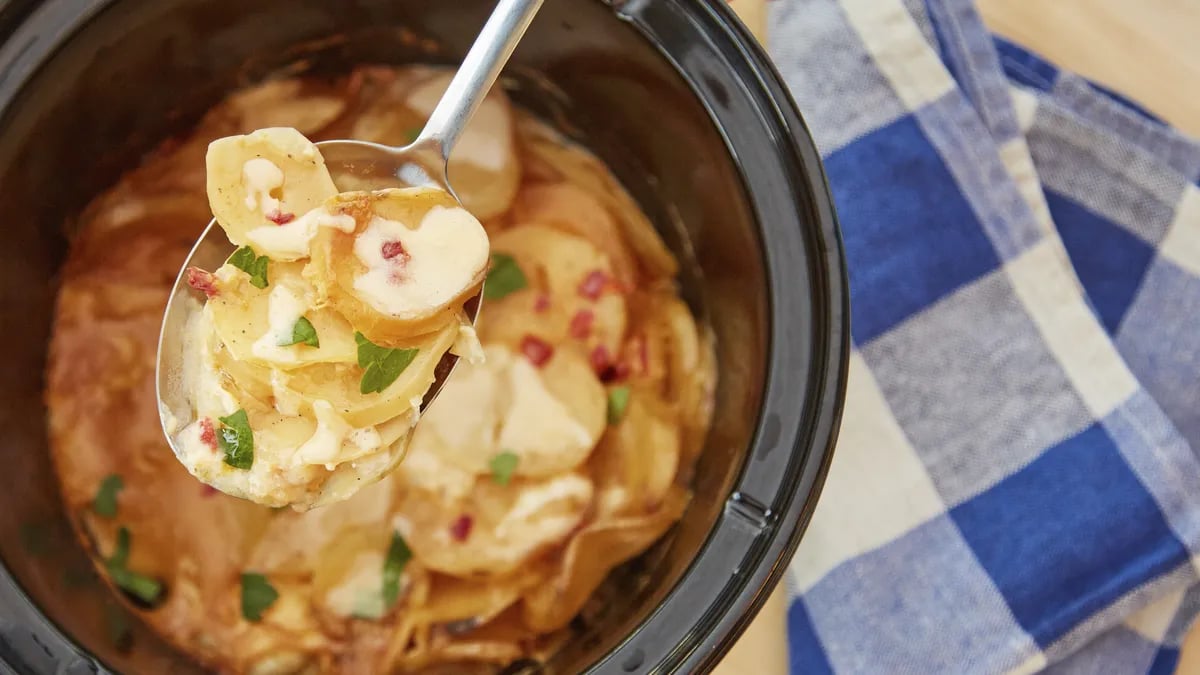 Slow-Cooker Scalloped Potatoes