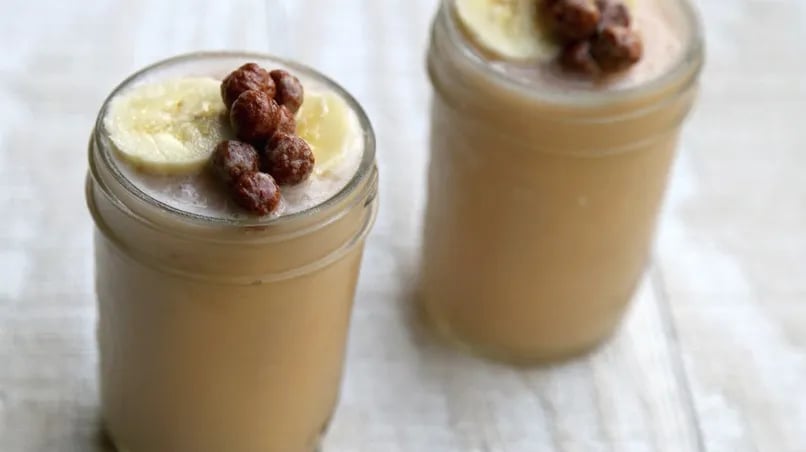 Banana, Green Tea and Cocoa Puffs™ Smoothie