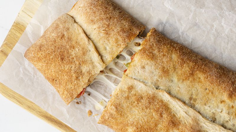 Easy and Delicious Stromboli Recipe