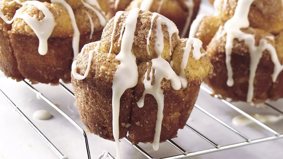 Bakery-Style Cinnamon Bursts