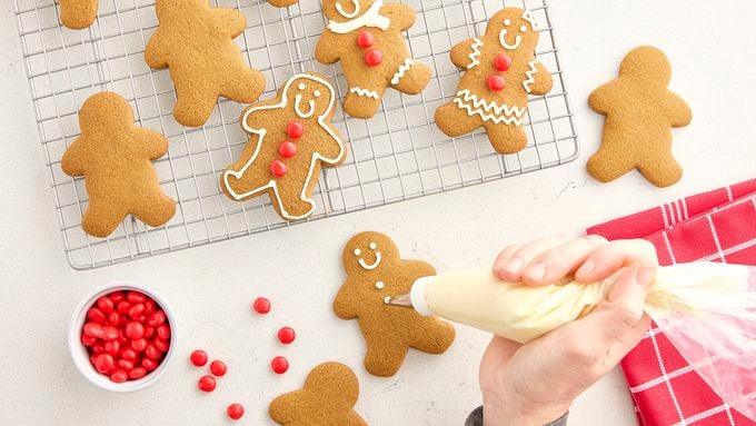 Gingerbread Spice Cookies (Time Saver Recipe) - The Monday Box