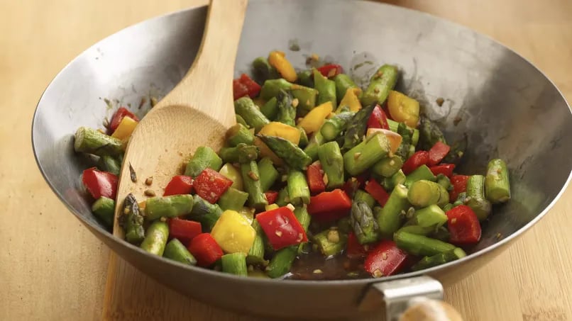 Asparagus-Pepper Stir-Fry