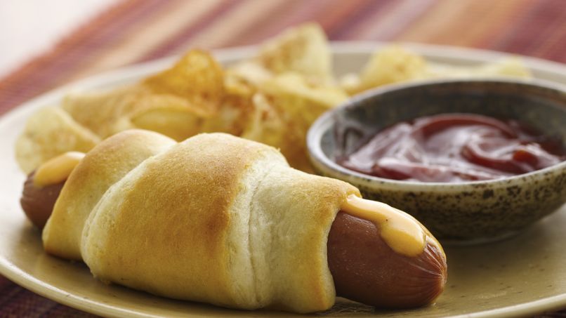 Hot Dogs a la Pillsbury®