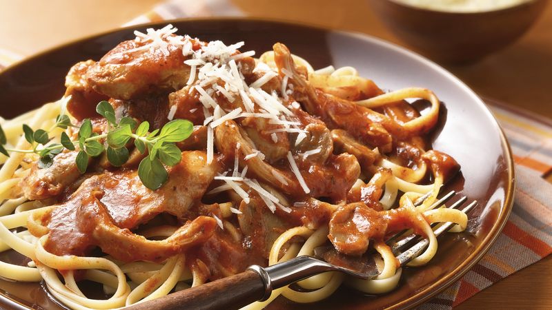 Slow-Cooker Chicken Cacciatore with Linguine