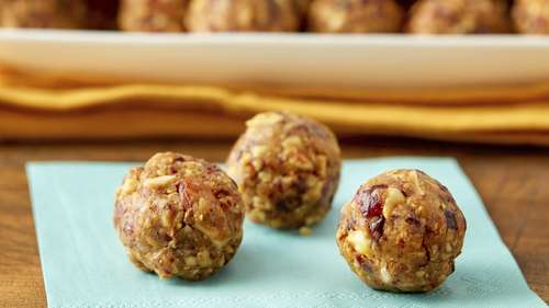 No-Bake Honey Nut Cheerios™ Bites Recipe 