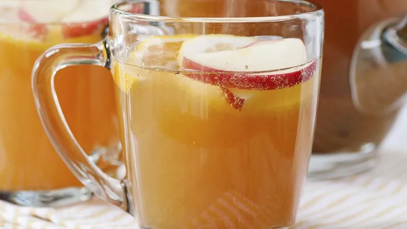 Slow-Cooker Apple Cider Sparklers