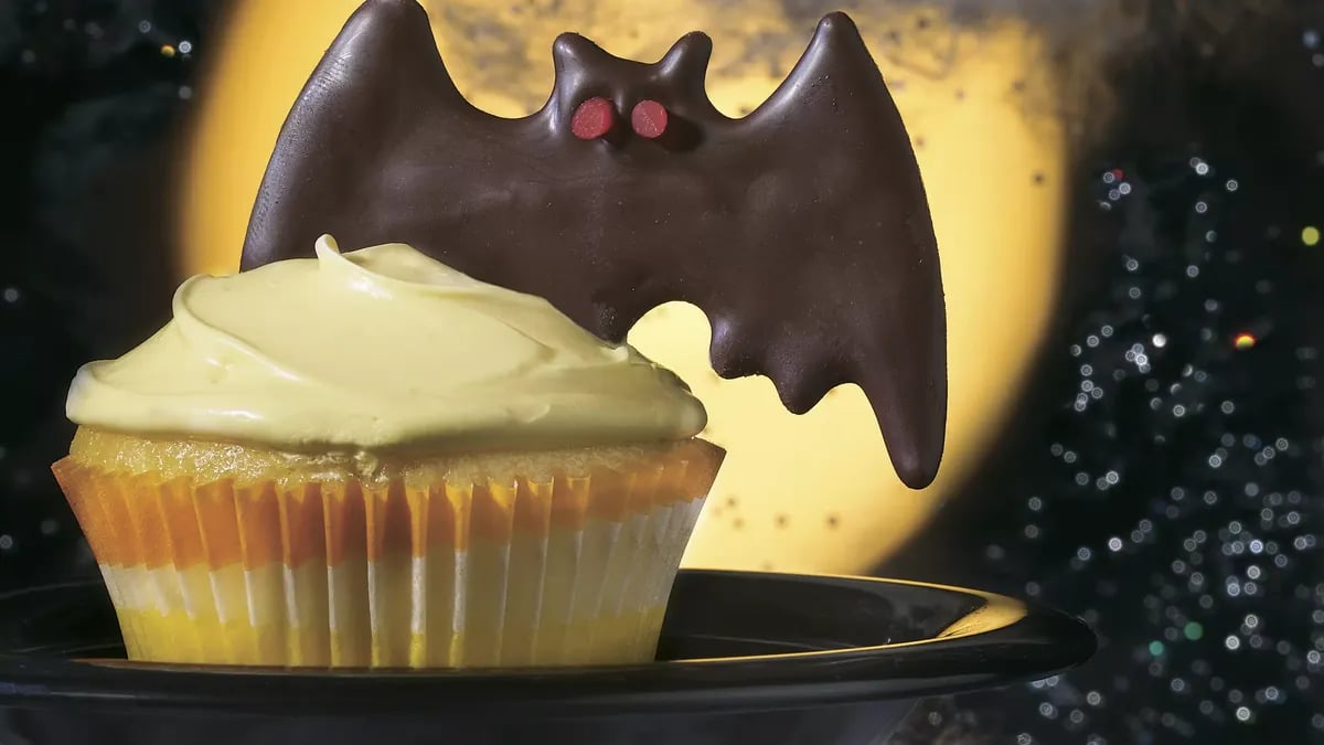 Bat Cupcakes