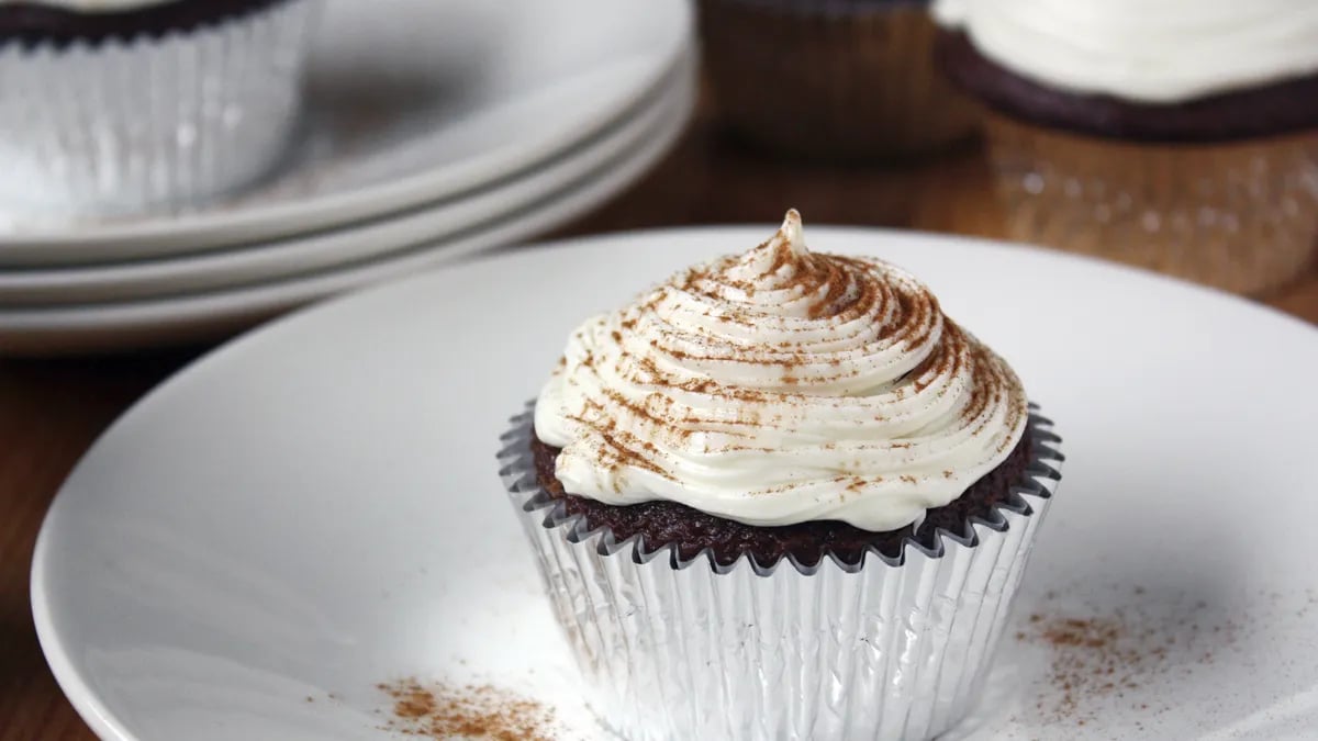 Mexican Hot Cocoa Cupcakes