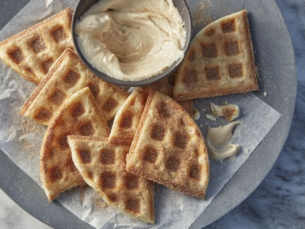 Cinnamon Sugar Waffle Chips with Bourbon Vanilla Dipping Sauce