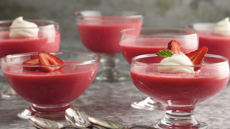 Latin Strawberry Yogurt Dessert