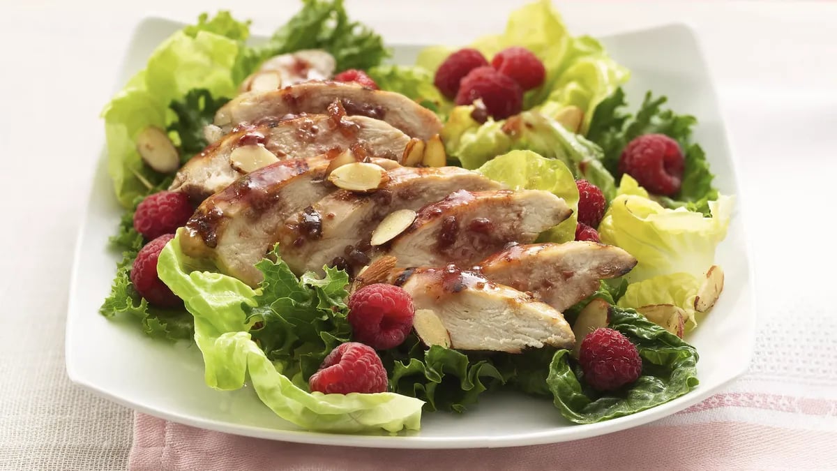 Grilled Raspberry-Chipotle Chicken Salad