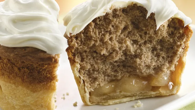 Apple Spice Jumbo Pie Cupcakes