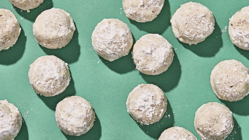Russian Tea Cakes Recipe - BettyCrocker.com