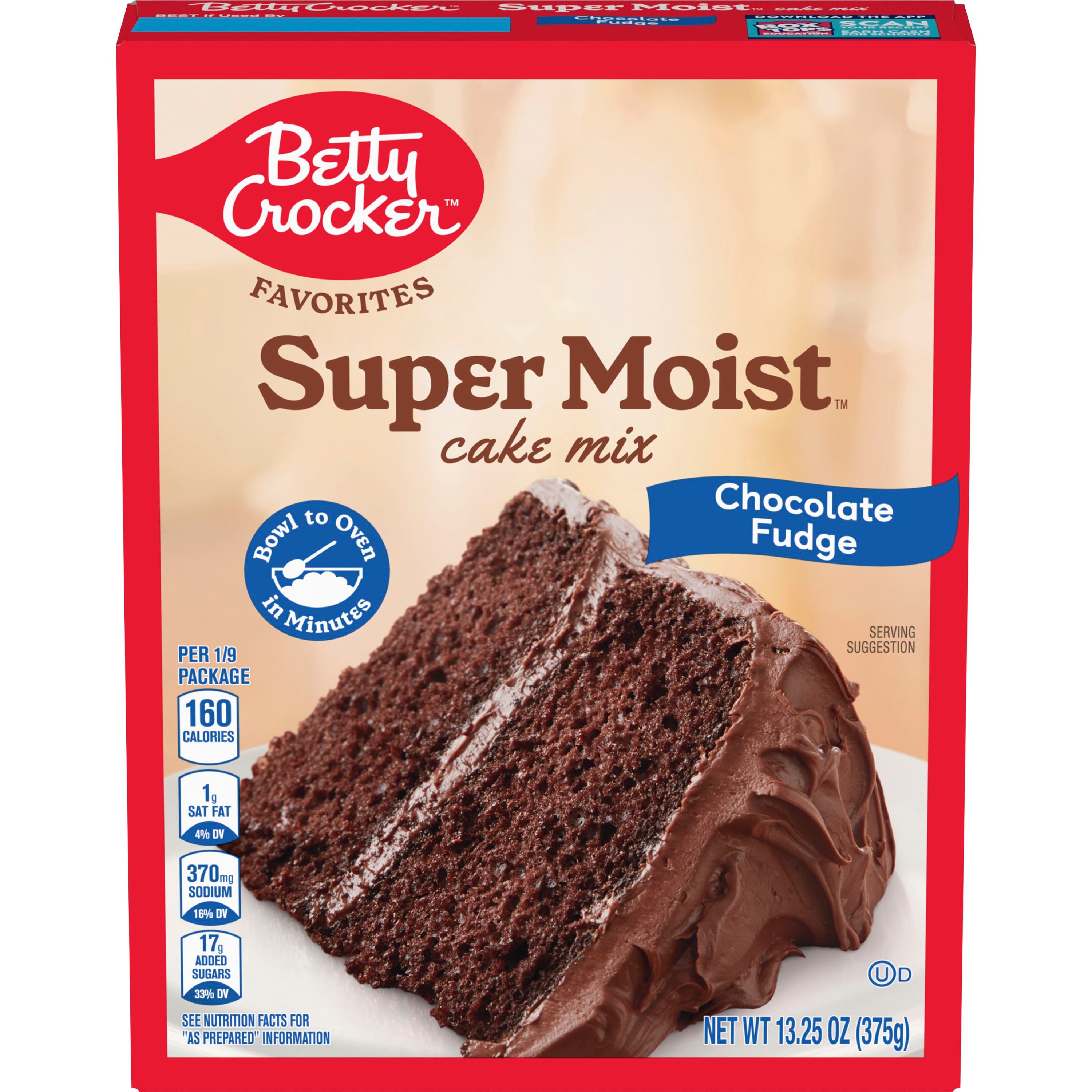 Betty Crocker Favorites Super Moist Chocolate Fudge Cake Mix, Holiday Baking, 13.25 oz - Front