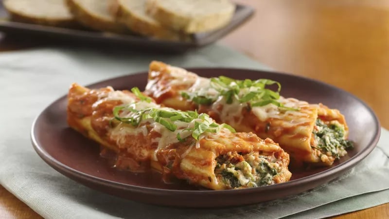 Spinach-Stuffed Manicotti with Vodka Blush Sauce