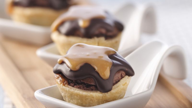 Luscious Caramel-Brownie Bites
