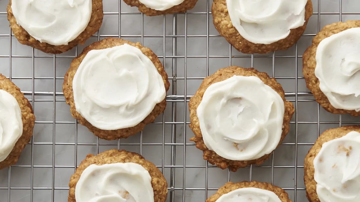 Iced Oatmeal Cookies