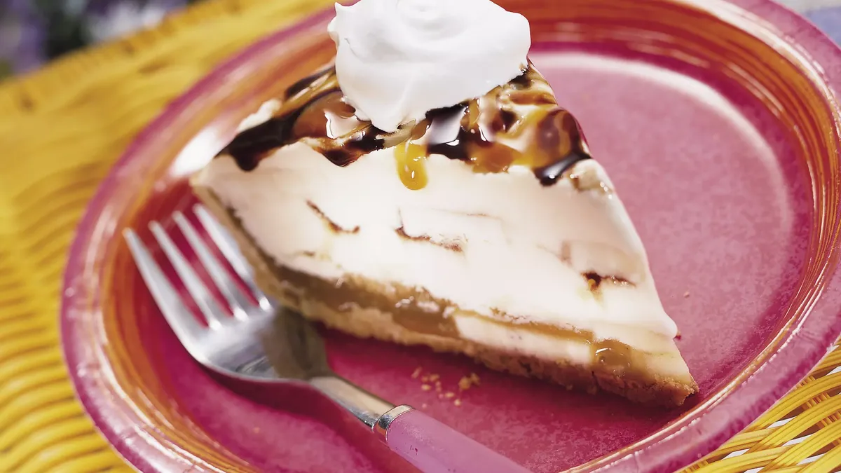 Banana Caramel Ice Cream Pie