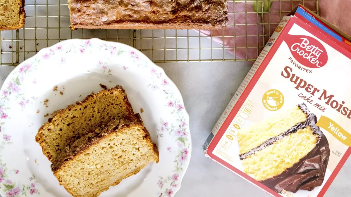 Cake Mix Apple Butter Bread