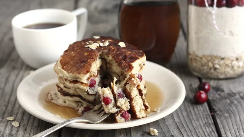 Cranberry Oatmeal Cookie Layered Pancake Jars