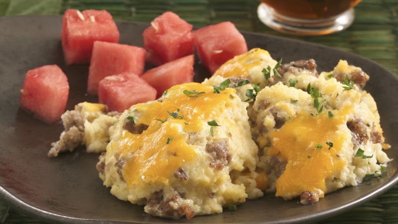 Sausage and Cheese Grits Casserole (Makeover)