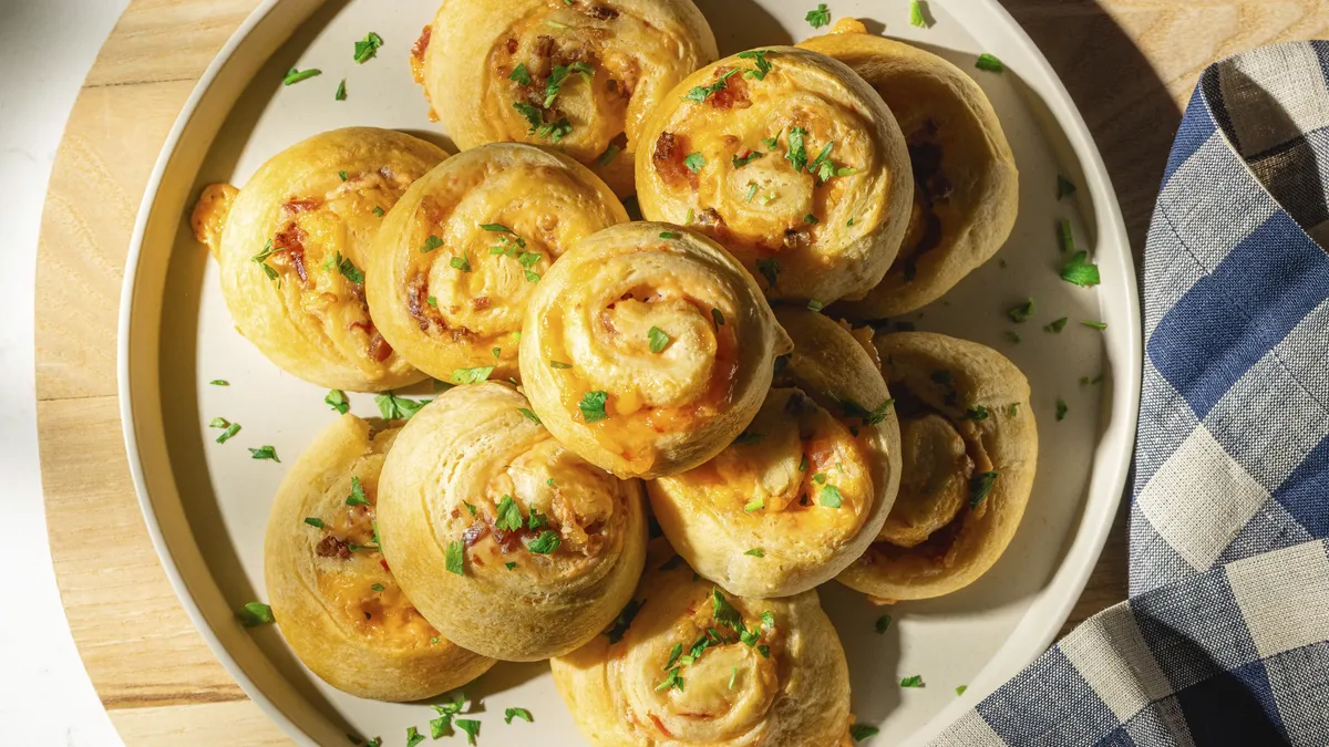 Tailgate Pimiento Swirls