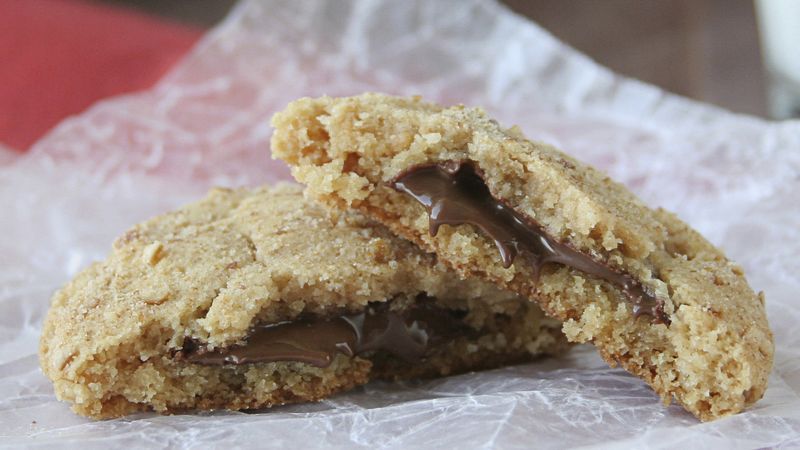 Peanut Butter-Chocolate-Pretzel Cookies