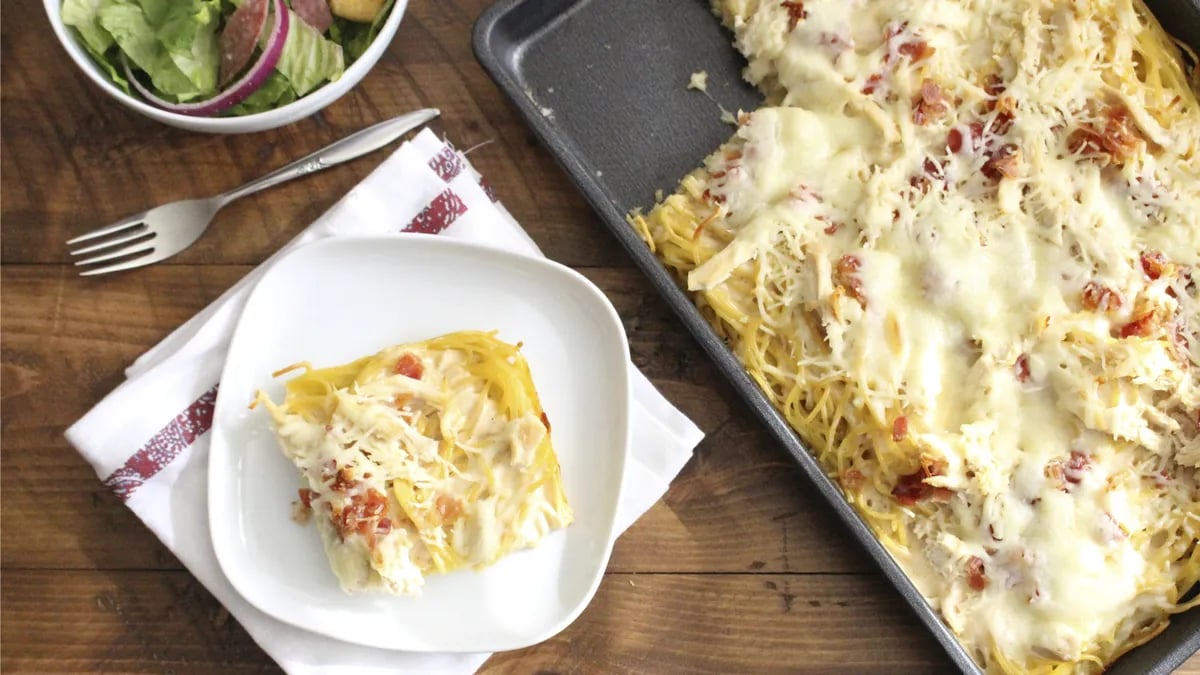 White Spaghetti Pizza Bake