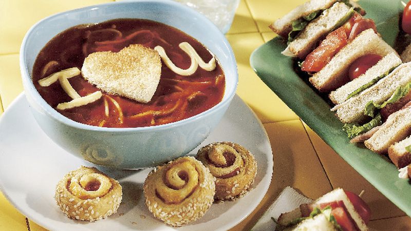 Valentine Tomato Pasta Soup