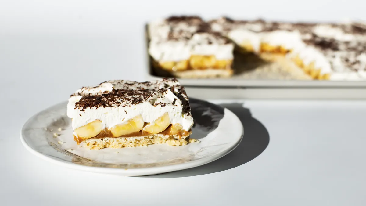 Easy Banoffee Slab Pie