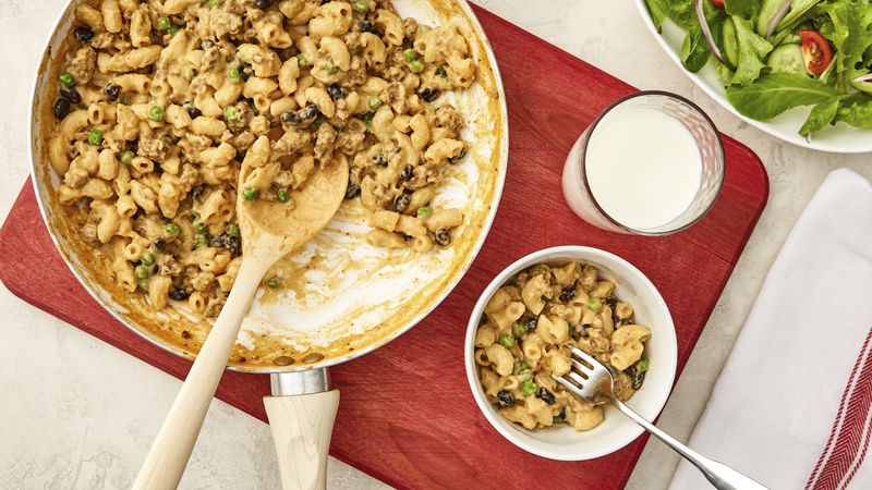 Cheeseburger Macaroni with Beans and Peas