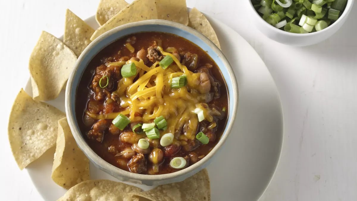 Slow-Cooker Salsa Chili