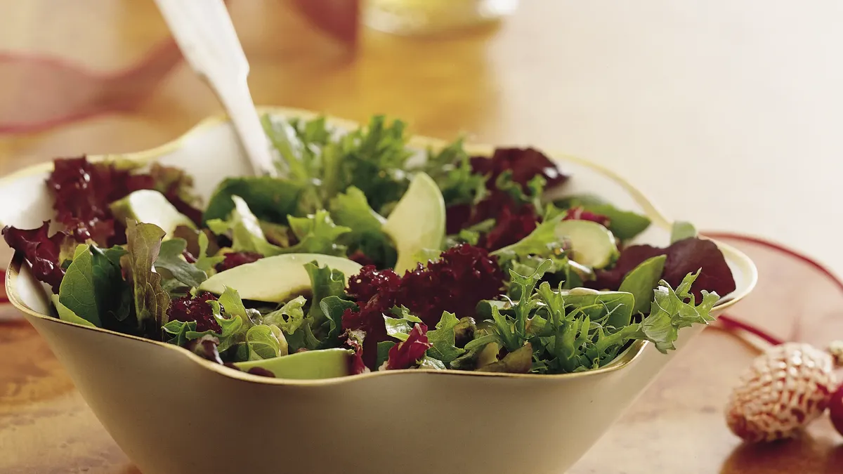 Mixed Baby Greens with Balsamic Vinaigrette Mixed Baby Greens with Balsamic Vinaigrette