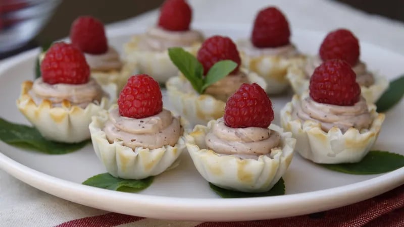 Mini Raspberry Mousse Cups