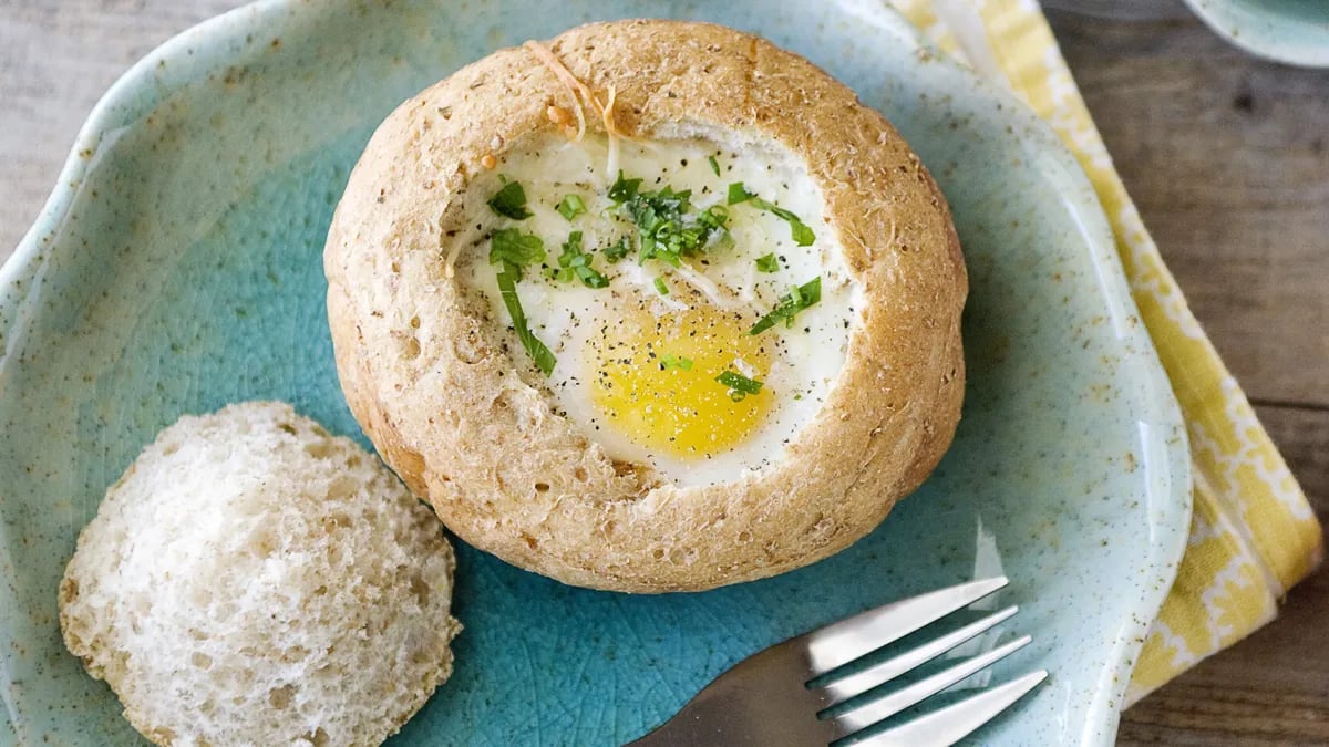 Eggs Baked in Bread Bowls