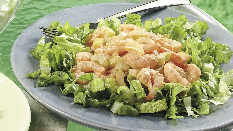 shrimp cocktail salad dressing Prawn Cocktail Salad (Classic, Easy Recipe!)